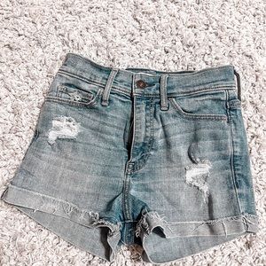 Abercrombie Jean shorts!!